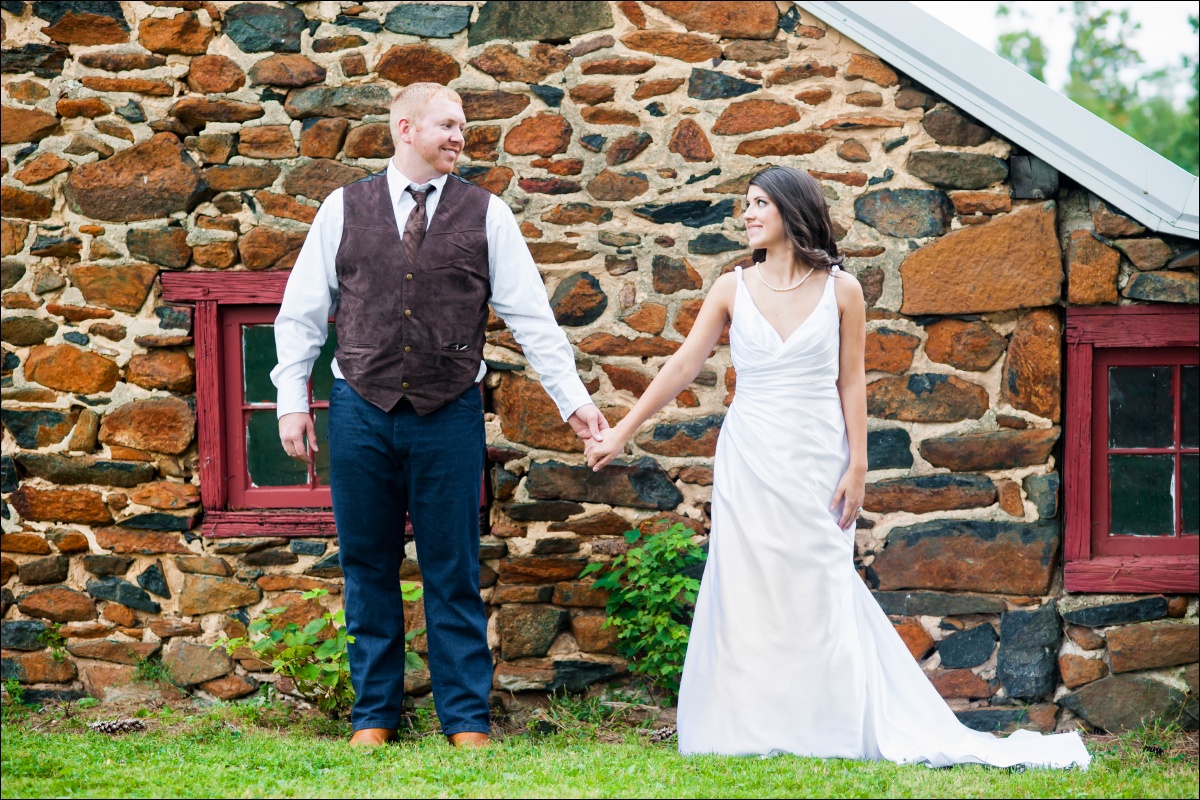 Jennifer Smutek Photography Moore's Orchard Apple House Wedding