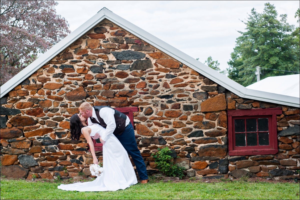 Jennifer Smutek Photography Moore's Orchard Apple House Wedding